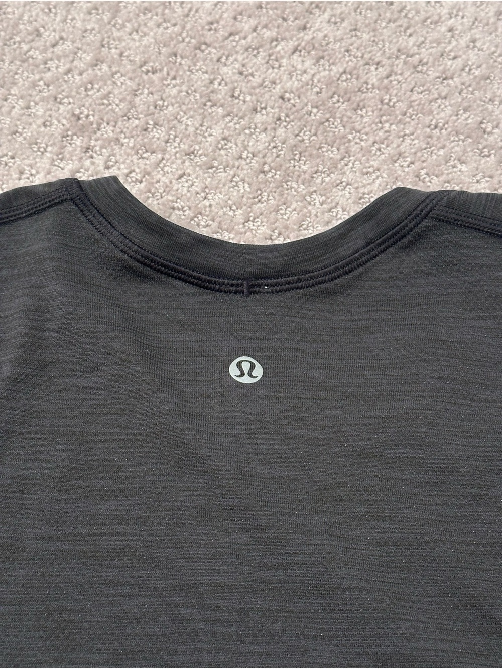 Lululemon Men’s Metal Vent Tech Short Sleeve Shirt Black Athletic - Picture 3 of 7